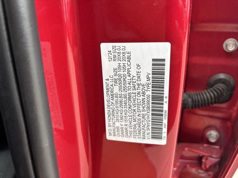 Certified 2025 Honda Pilot Touring image 33