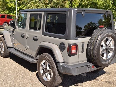 Used 2021 Jeep Wrangler Unlimited Sahara image 6