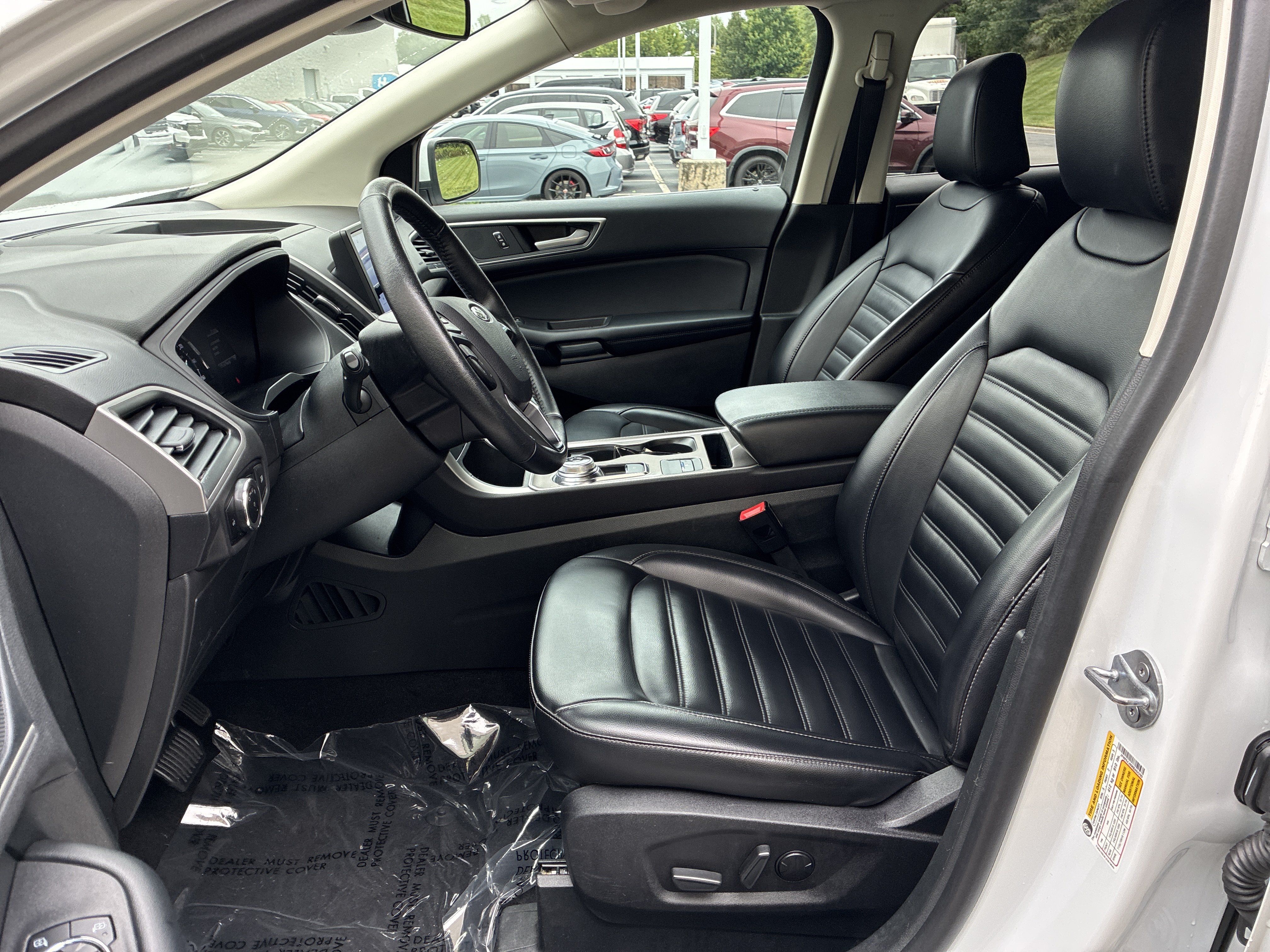 Used 2024 Ford Edge SEL AWD/4WD image 15