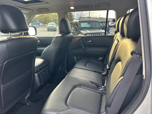 Used 2024 Nissan Armada SL w/ Cargo Package image 11