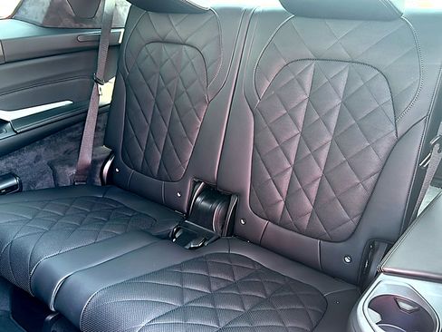 New 2027 BMW X7 xDrive40i AWD/4WD image 18