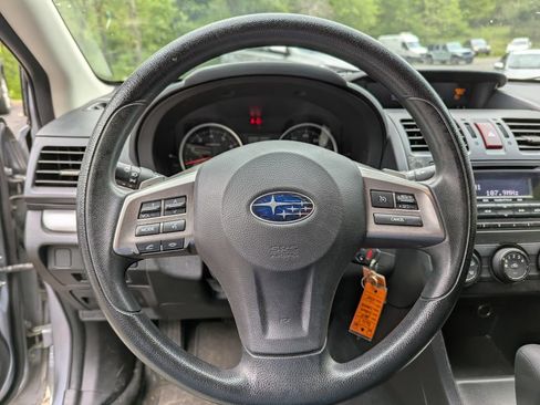 Used 2014 Subaru Crosstrek 2.0i Premium w/ Moonroof Package AWD/4WD image 10