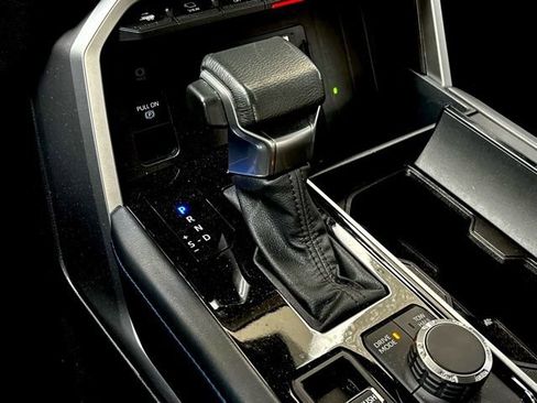 Used 2023 Toyota Tundra Platinum w/ Advanced Package image 23