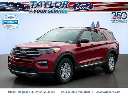 Certified 2023 Ford Explorer XLT w/ Equipment Group 202A