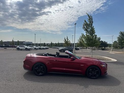 Used 2015 Ford Mustang GT Premium w/ Equipment Group 401A RWD image 4