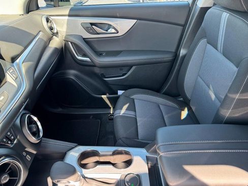 New 2026 Chevrolet Blazer LT w/ Midnight/Sport Edition FWD image 8