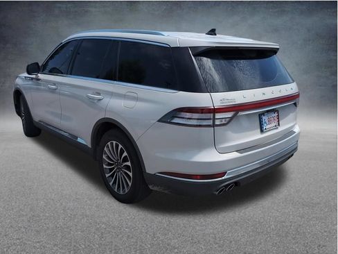 Used 2021 Lincoln Aviator Reserve w/ Elements Package Plus AWD/4WD image 8