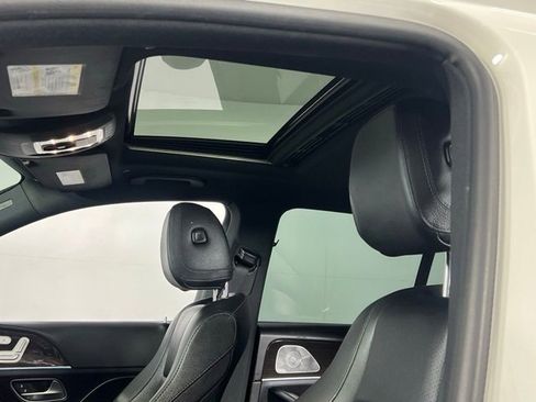 Used 2023 Mercedes-Benz GLE 350 w/ Premium Package image 28