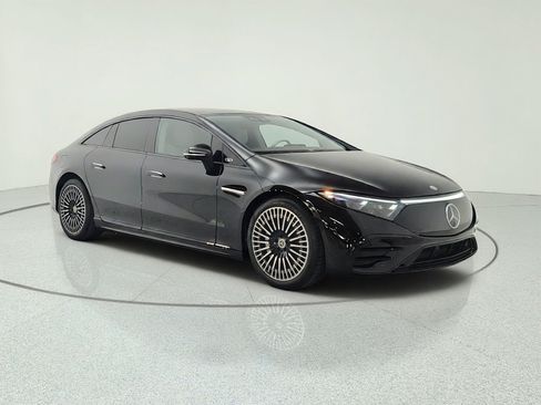 Certified 2023 Mercedes-Benz EQS 450+ Sedan image 3
