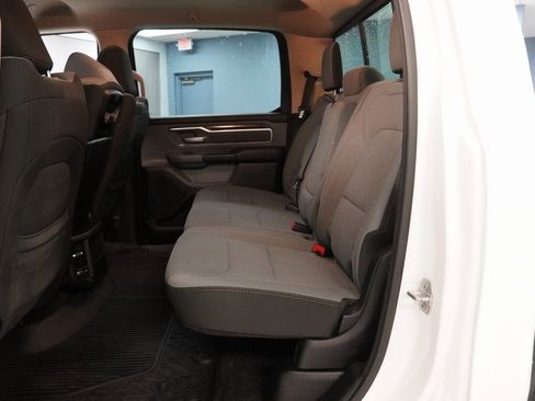 Used 2019 RAM 1500 Big Horn image 24