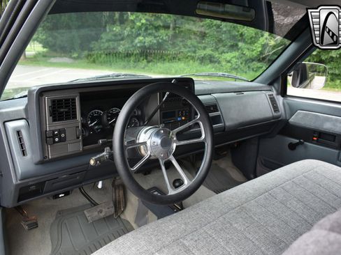 Used 1989 GMC Sierra 1500 4x4 Regular Cab image 18