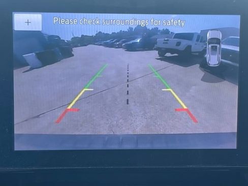Used 2020 Ford Explorer XLT w/ Equipment Group 202A RWD image 10