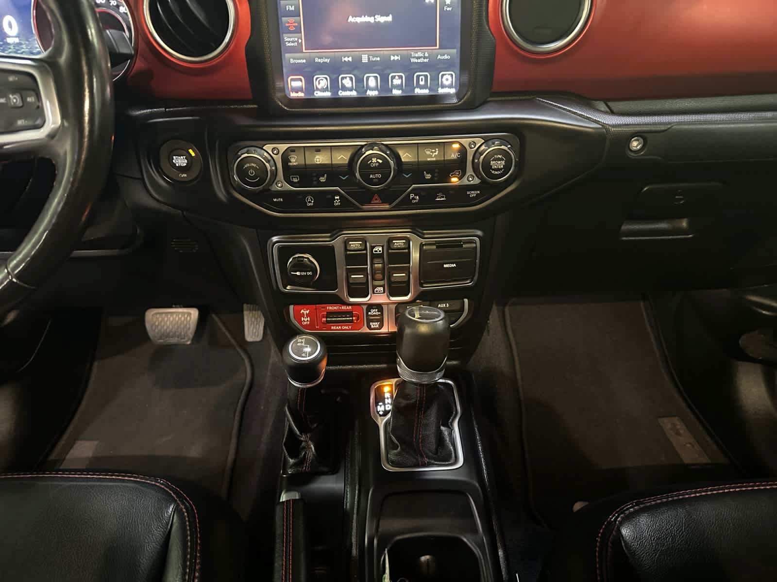 Used 2020 Jeep Gladiator Rubicon AWD/4WD image 18
