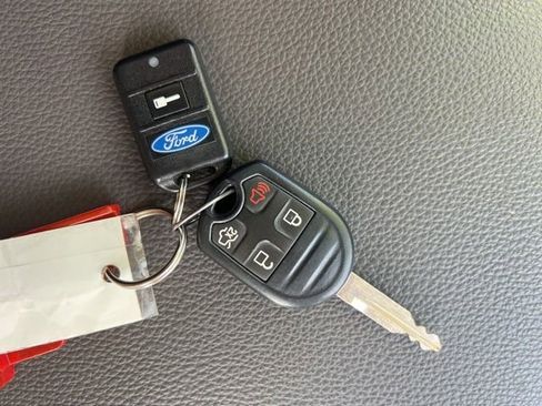 Used 2014 Ford Expedition EL XLT w/ Equipment Group 202A AWD/4WD image 37
