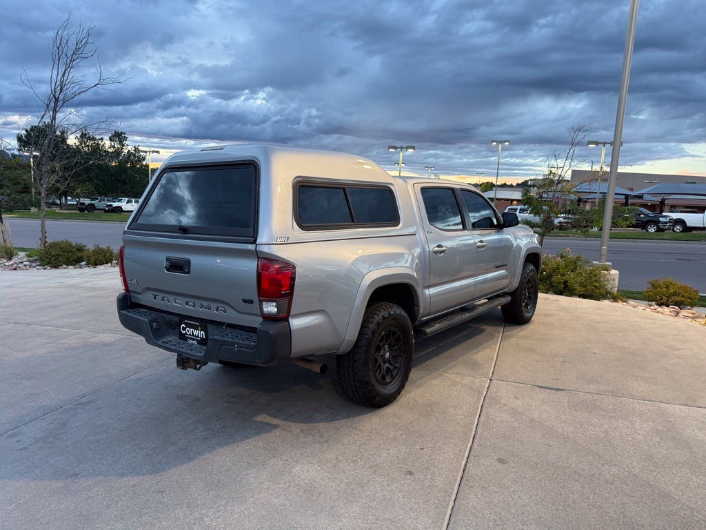 Used 2019 Toyota Tacoma SR5 AWD/4WD image 9