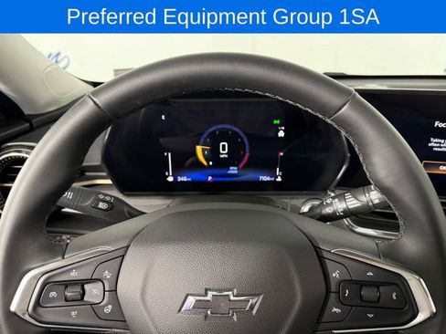 Used 2025 Chevrolet Trax ACTIV w/ Sunroof Package FWD image 10