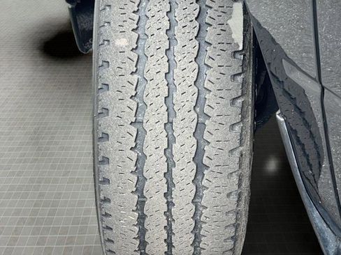 Used 2022 RAM 3500 Big Horn w/ Night Edition image 11