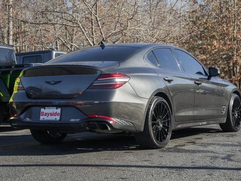 Used 2023 Genesis G70 2.0T image 5