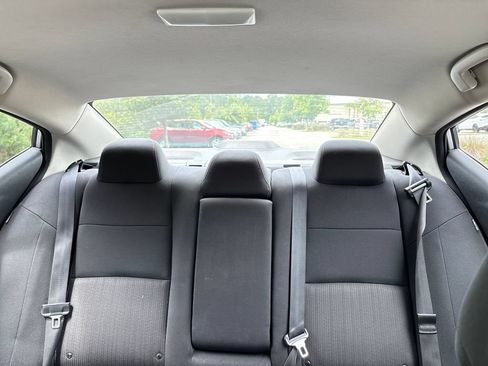 Used 2024 Nissan Altima 2.5 SV FWD image 21