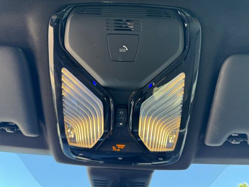 Used 2021 BMW 330i Sedan w/ Convenience Package RWD image 31