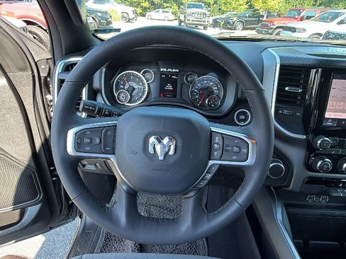 Used 2025 RAM 1500 Big Horn AWD/4WD image 27