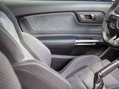 Used 2020 Ford Mustang Shelby GT350 w/ Technology Package RWD image 18