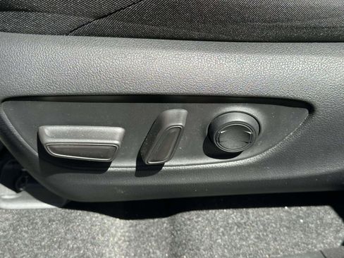Used 2023 Toyota RAV4 SE w/ Weather & Moonroof Package AWD/4WD image 18