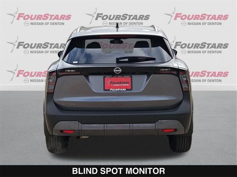 New 2026 Nissan Kicks SV image 5