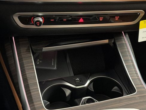 New 2026 BMW X7 xDrive40i w/ M Sport Package image 26