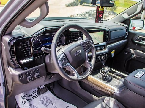New 2025 Chevrolet Silverado 1500 RST w/ Convenience Package II AWD/4WD image 58