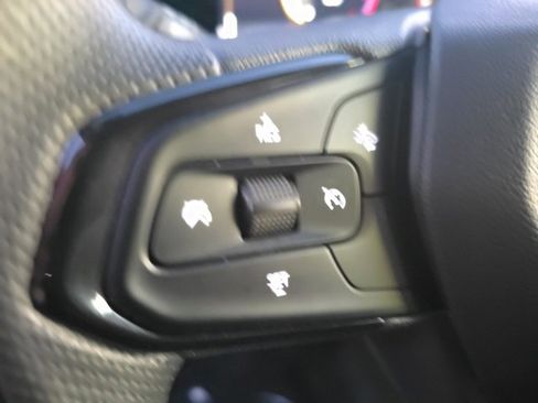 Used 2025 Chevrolet Trax LT image 15