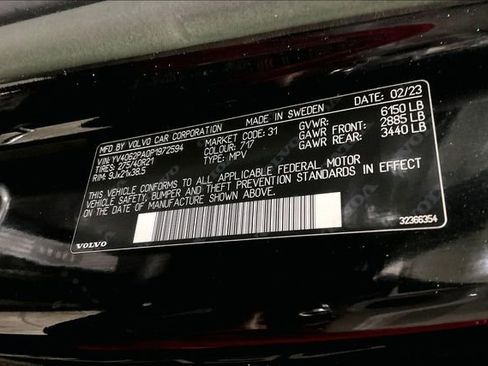 Certified 2023 Volvo XC90 B6 Ultimate w/ Lounge Package image 37