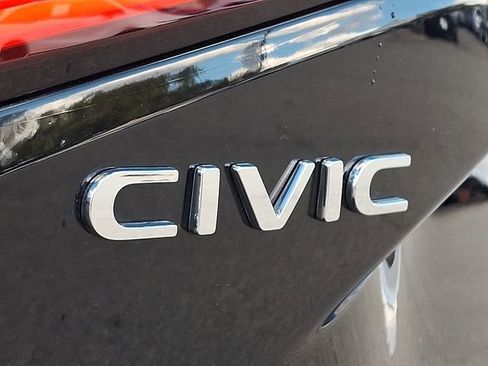 Used 2024 Honda Civic EX-L image 30
