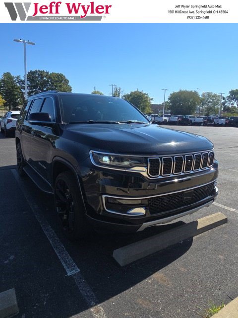 Used 2022 Jeep Wagoneer Series II w/ Convenience Group I AWD/4WD image 1