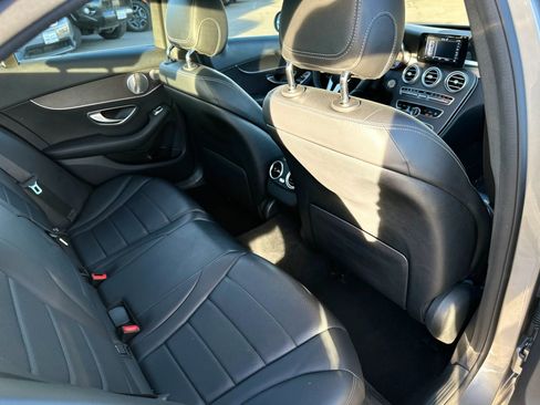 Used 2019 Mercedes-Benz C 300 4MATIC Sedan w/ Premium Package image 19