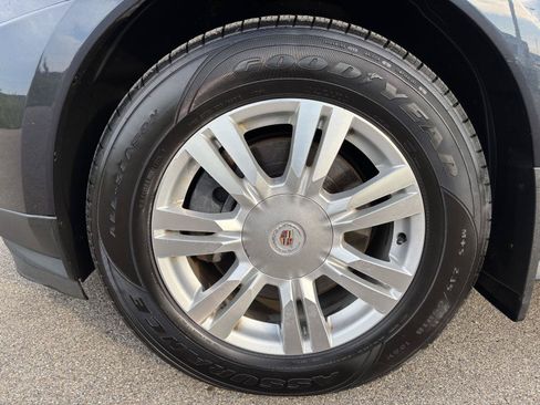 Used 2015 Cadillac SRX Luxury w/ Driver Awareness Package AWD/4WD image 11