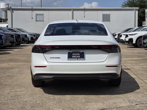 Used 2023 Honda Accord LX image 7
