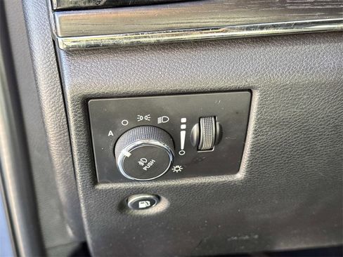 Used 2019 Jeep Grand Cherokee High Altitude image 23