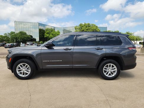 New 2025 Jeep Grand Cherokee L Laredo w/ Luxury Tech Group I RWD image 3