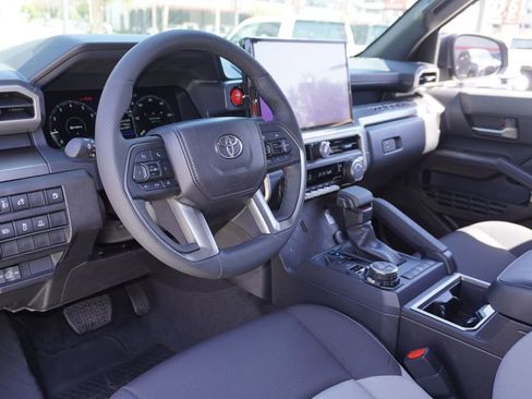 New 2026 Toyota Tacoma TRD Off-Road AWD/4WD image 9