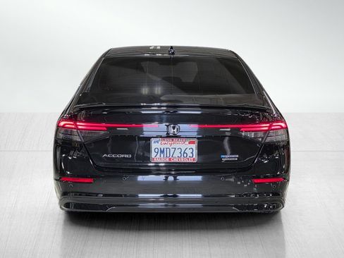 Used 2024 Honda Accord Touring image 6