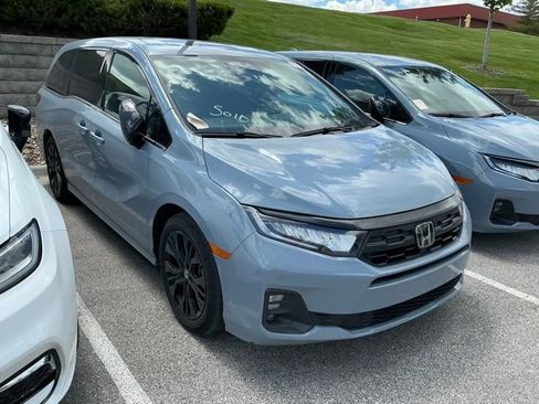 Used 2025 Honda Odyssey Sport-L image 5