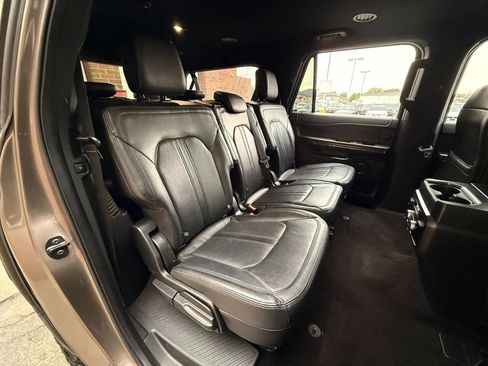 Used 2018 Ford Expedition Max Limited AWD/4WD image 20