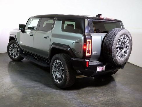 Used 2024 GMC Hummer EV 3X image 2