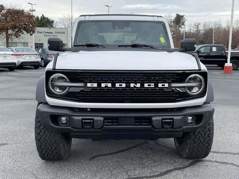 Used 2023 Ford Bronco Wildtrak image 8