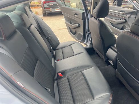 Certified 2023 Nissan Altima 2.5 SR image 14