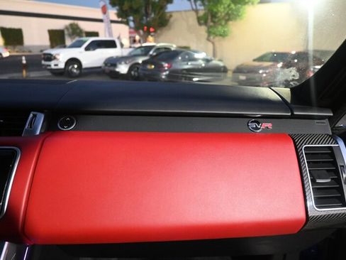 Used 2020 Land Rover Range Rover Sport SVR image 67