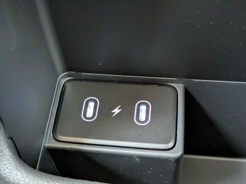 New 2026 Hyundai Kona SE image 14