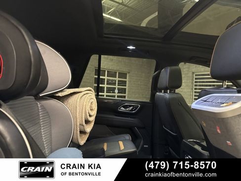 Used 2024 GMC Yukon AT4 w/ Technology Package image 10