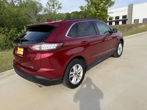 Used 2015 Ford Edge SEL w/ Equipment Group 201A AWD/4WD image 18
